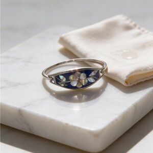 Vintage Silver and purple Floral Women's Bracelet